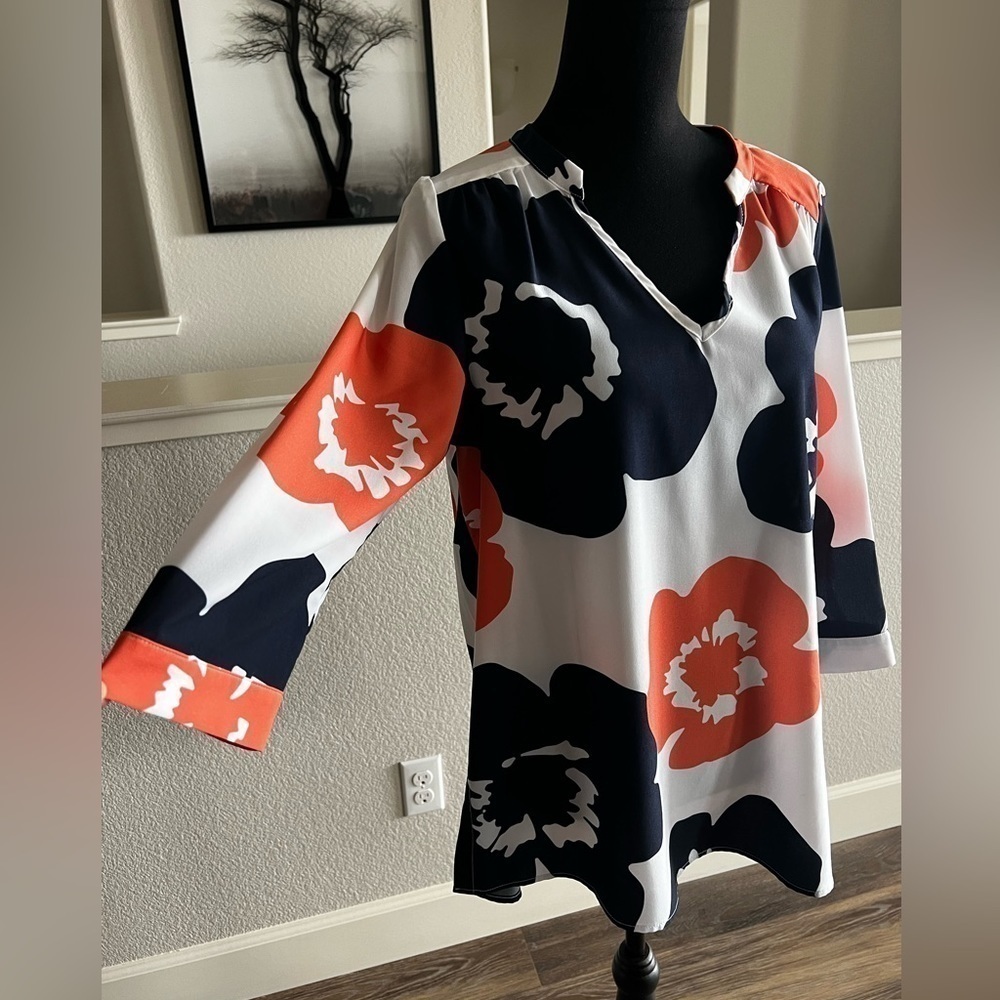 Hutch MOD FLOWER BLOUSE - MEDIUM - Picture 2 of 6